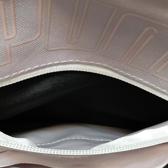 PUMA MERIDIAN 4.0 BACKPACK LAVENDER CARRY-ON TOTE BLACK BOOKBAG SIZE OS NWT - Picture 9 of 11